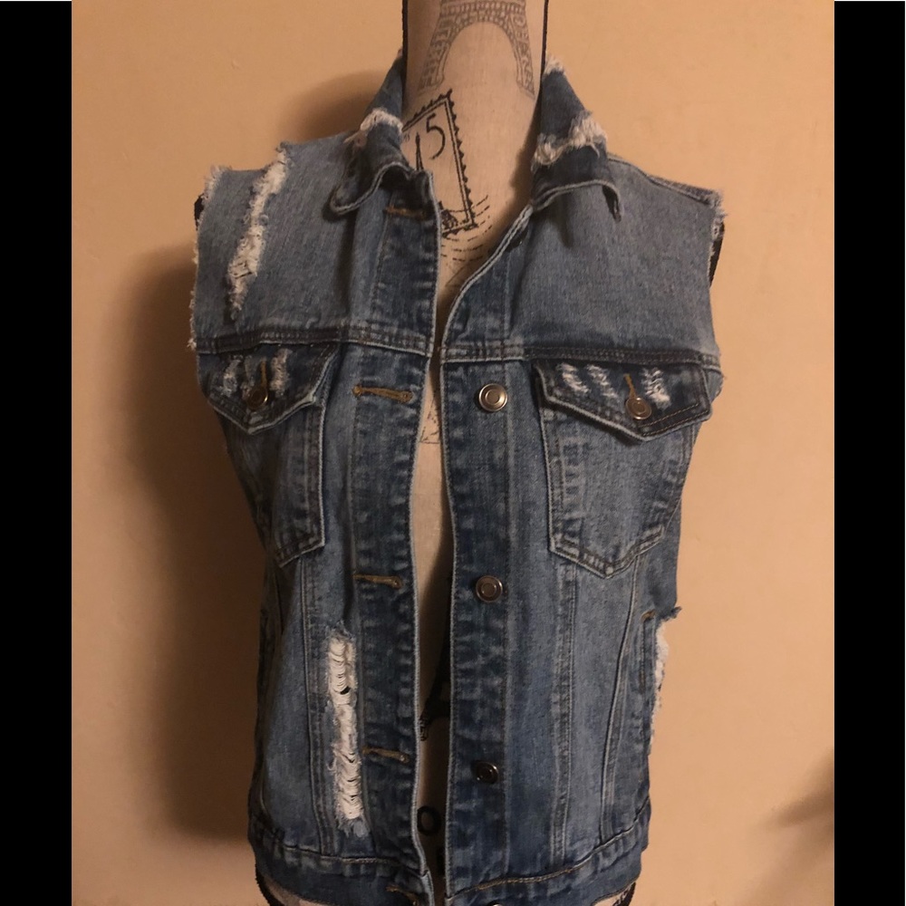 Forever 21 sleeveless jean vest